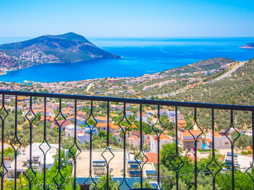  gece  -  Kasım
  | Kalkan'da Büyük Aile Villası: 18 Kişilik, Manzaralı, Geniş Havuz